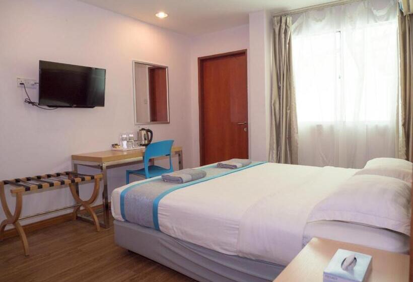 חדר סופריור עם מיטת קינג, Td Mutiara Hotel Semporna