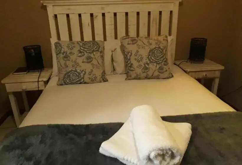 Classic-huoneisto 1 Makuuhuone, Augrabies De Oude Stoor Guesthouse