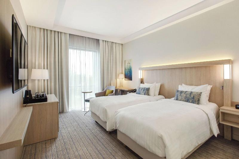 اتاق سوپریور با تخت بزرگ, Courtyard By Marriott Vilnius City Center