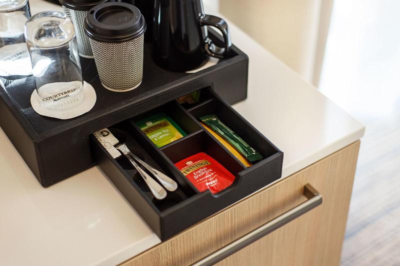 اتاق سوپریور با تخت بزرگ, Courtyard By Marriott Vilnius City Center