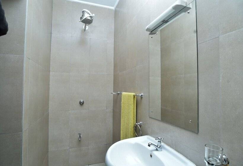 اتاق استاندارد, Joy Palace