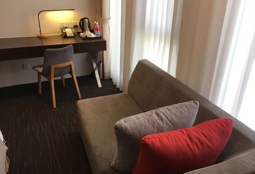 חדר דלוקס, Ramada By Wyndham Meridin Johor Bahru