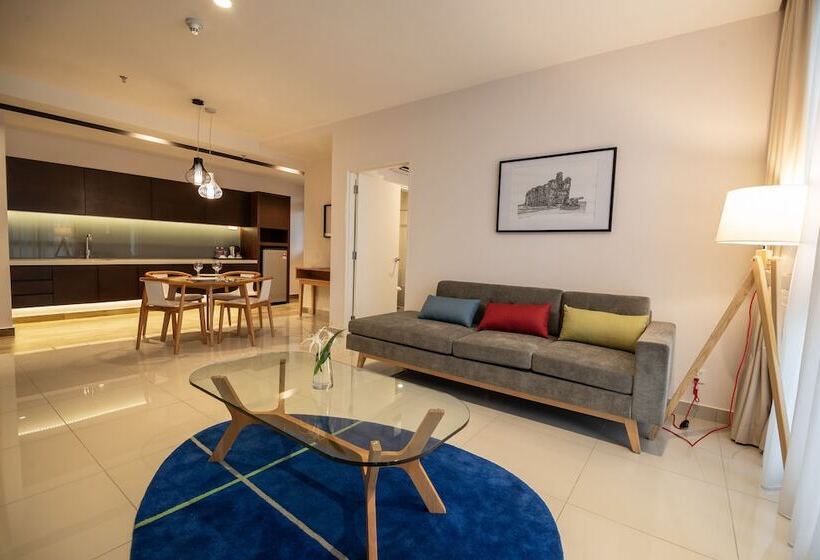 Люкс Классика, Ramada By Wyndham Meridin Johor Bahru