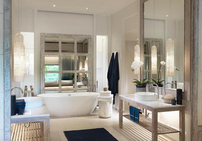 Люкс с Бассейном, Raya Heritage   Sha Plus