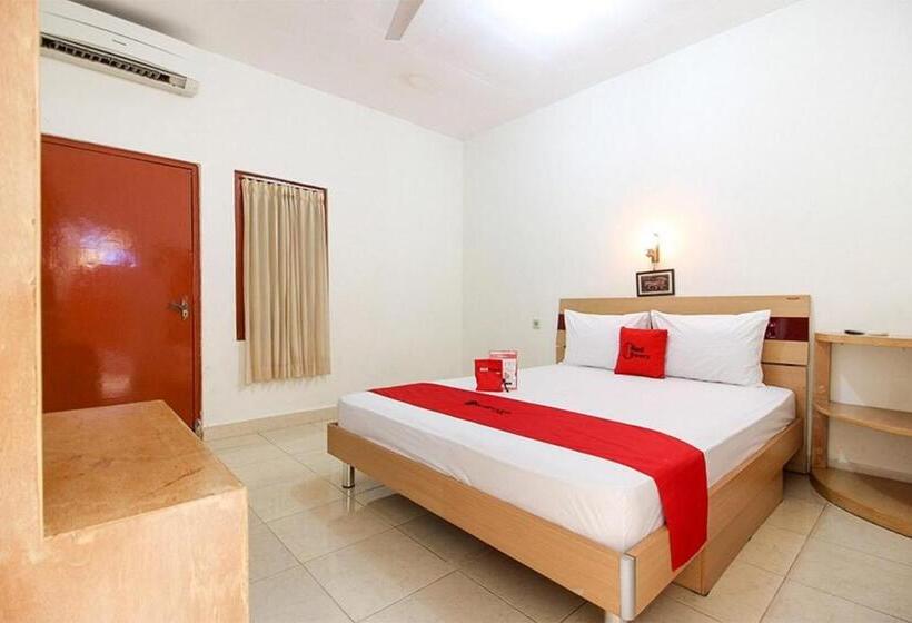 Номер Economy, Reddoorz Syariah At Jalan Menteri Supeno