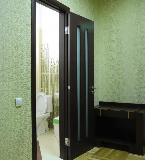 스탠다드 룸, Safari Club