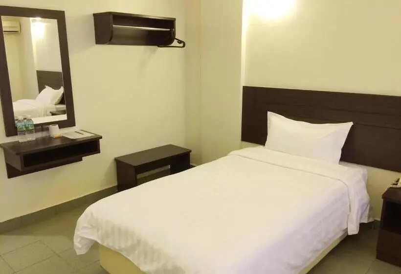 Standard-huone, Sitiawan