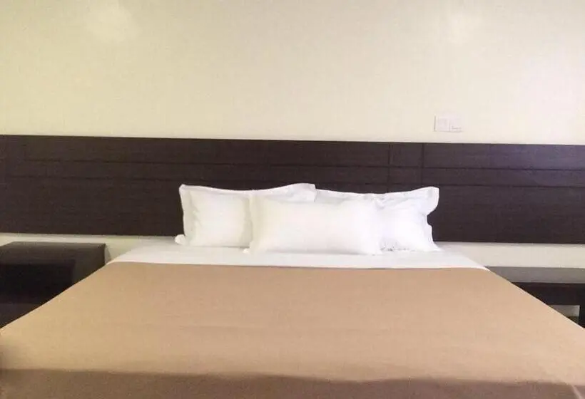 Deluxe-huone, Sitiawan