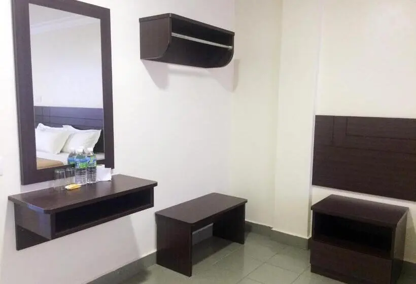 Deluxe-huone, Sitiawan