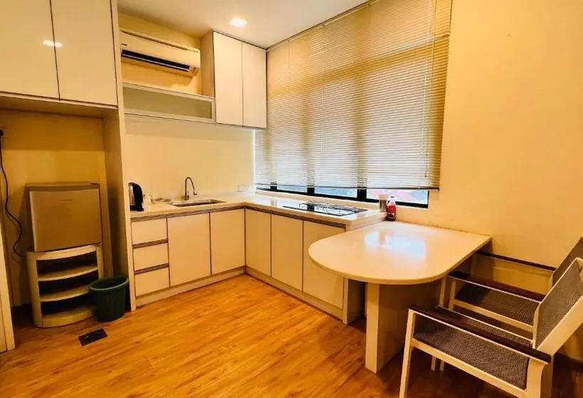 キングサイドベッドのスタンダードワンルーム, Home Inn 2 Taman Bukit Segar