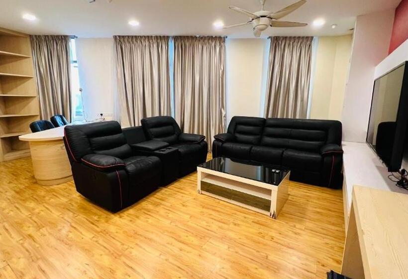 스탠다드 스튜디오 킹침대, Home Inn 2 Taman Bukit Segar