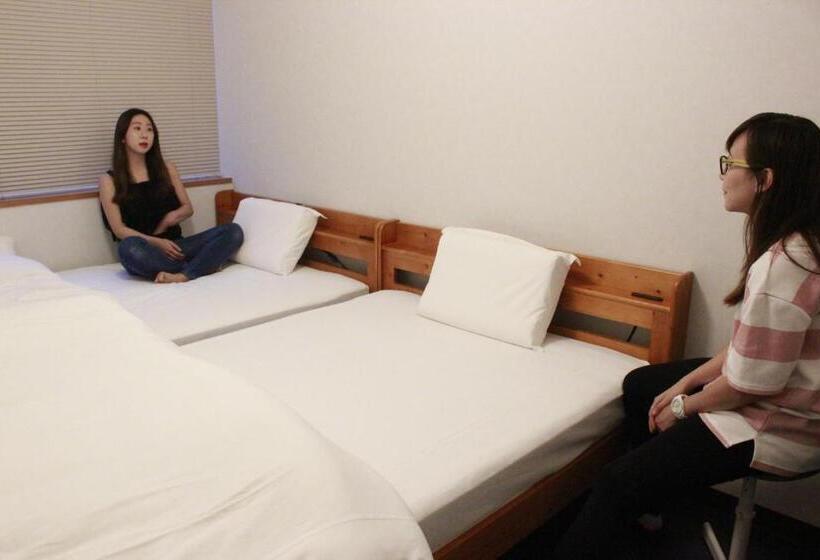 スタンダードルーム, Mezame Hostel