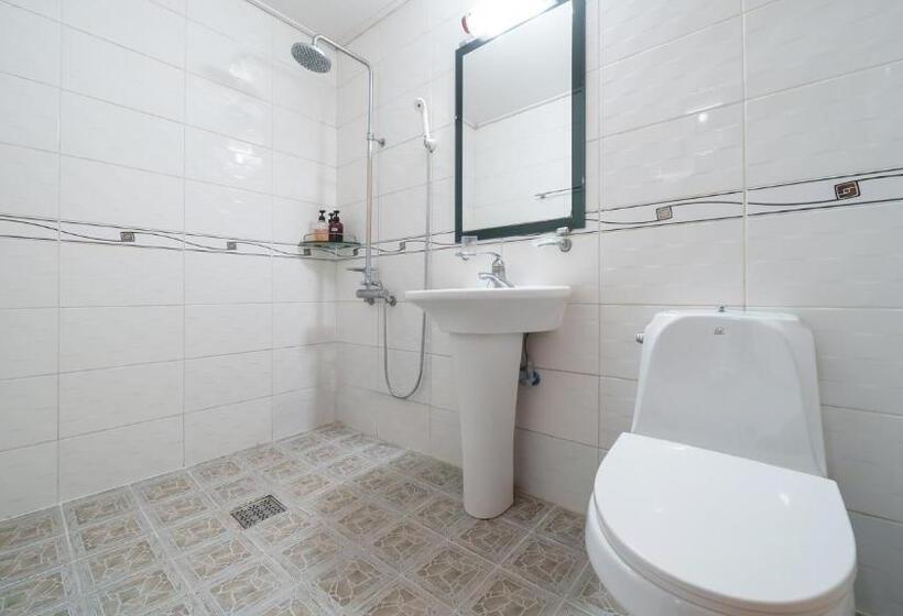 Студия Стандарт, Youngduk Sea & Spa Pension