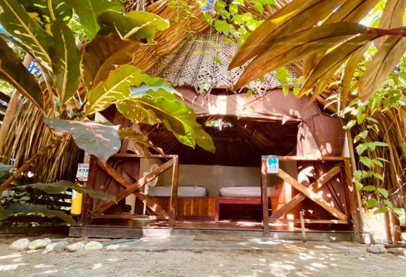 Бунгало Superior, Los Hermanos Beach Hostal