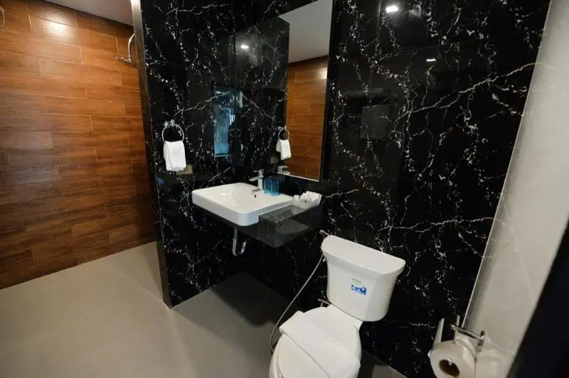 Perhehuone, Lawinta Hotel Pattaya