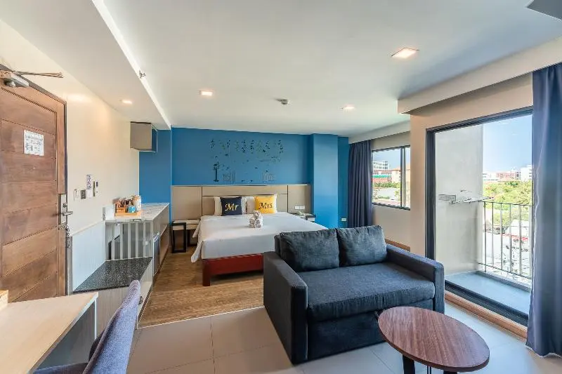 Perhehuone, Lawinta Hotel Pattaya