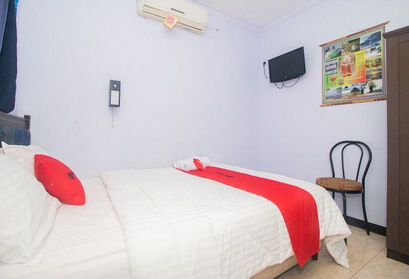 스탠다드 룸, Reddoorz Near Pantai Boom