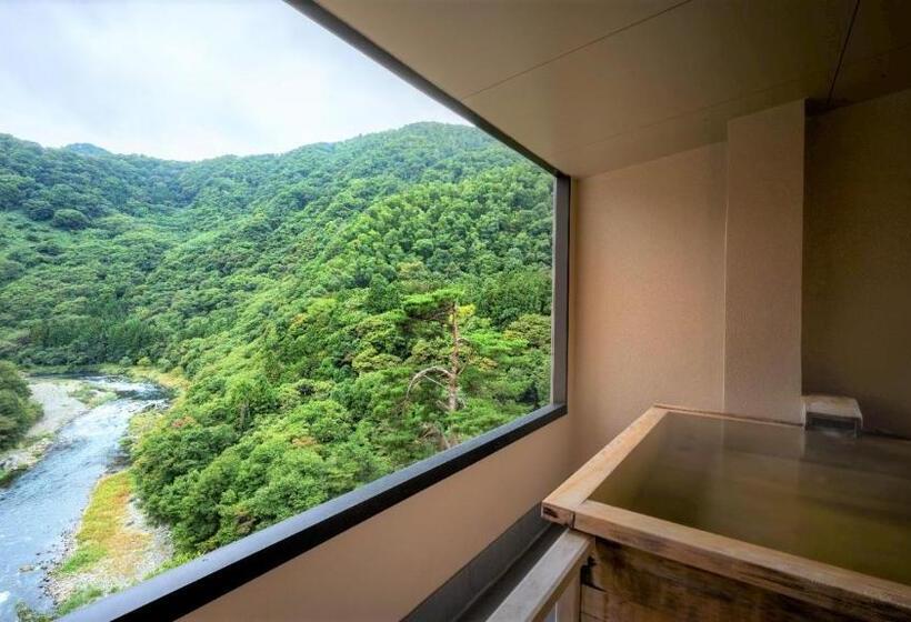 غرفة ديلوكس ذات إطلالة, Marumine Kanko