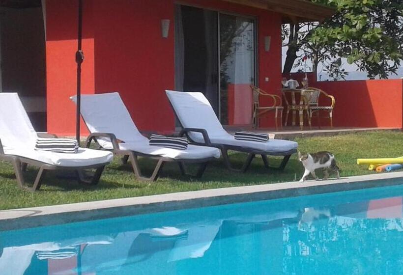 חדר דלוקס, El Nido Rojo