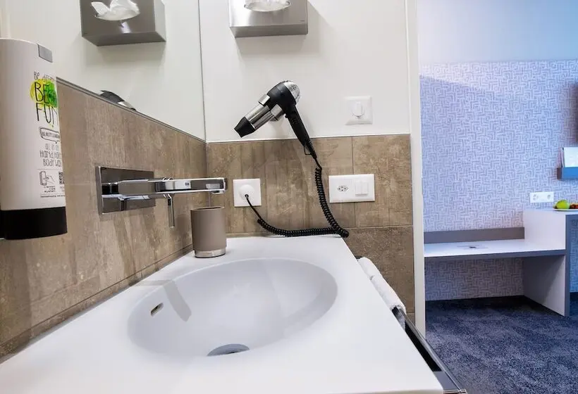 Standard-huone, B_smart Motel Landquart