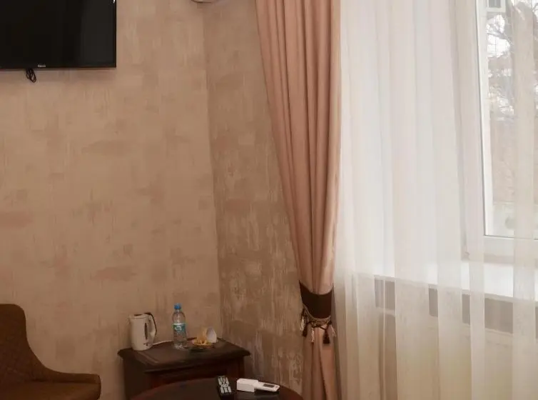 اتاق استاندارد یک نفره, Centralnyi
