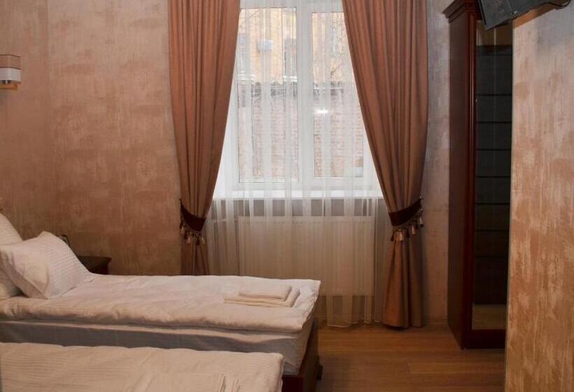 اتاق استاندارد, Centralnyi