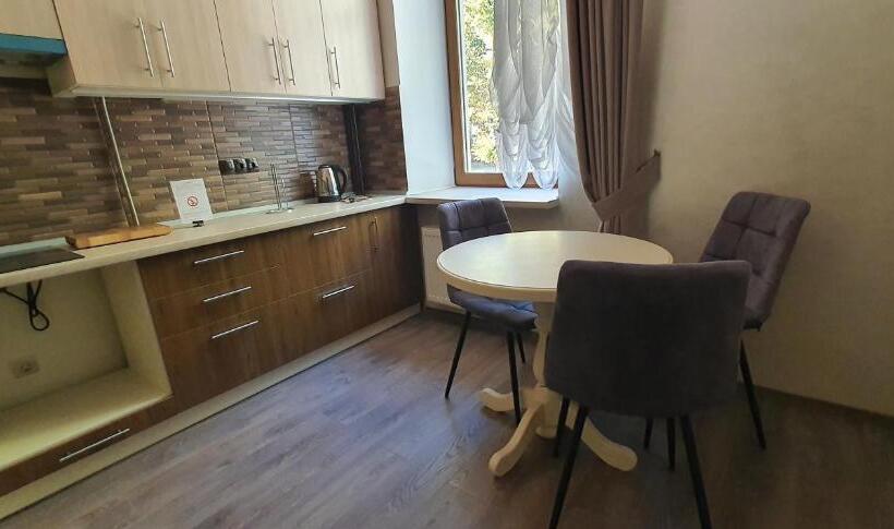 آپارتمان دوبلکس 1 خوابه, Centralnyi