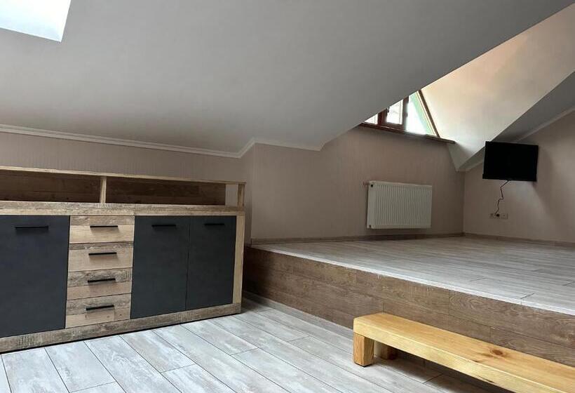 سوییت دوبلکس, Centralnyi