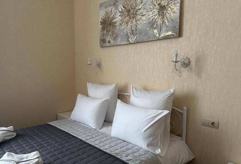 سوییت خانوادگی, Centralnyi