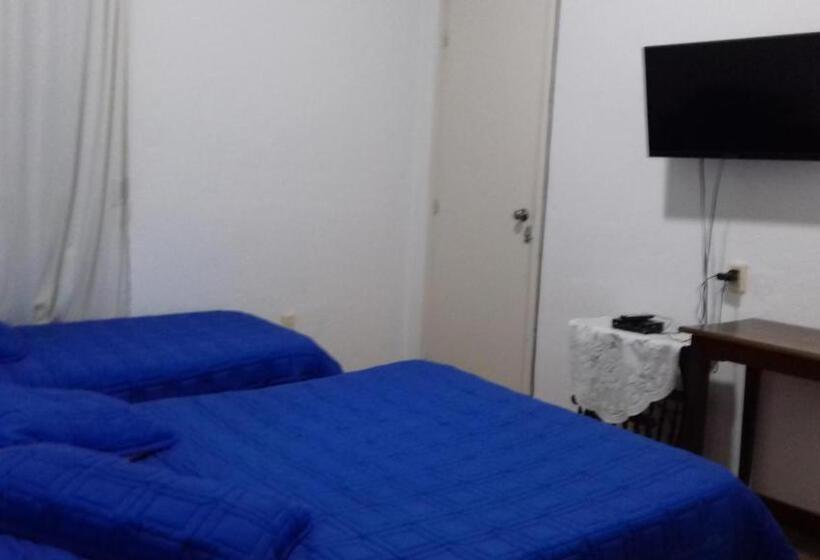 اتاق استاندارد سه نفره, Del Prado