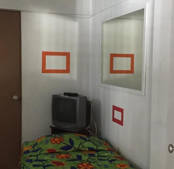 Номер Стандарт, El Kiosco