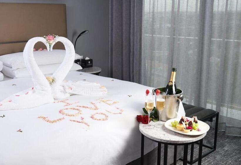 ２ベッドルームアパートメント, The Capital On The Park