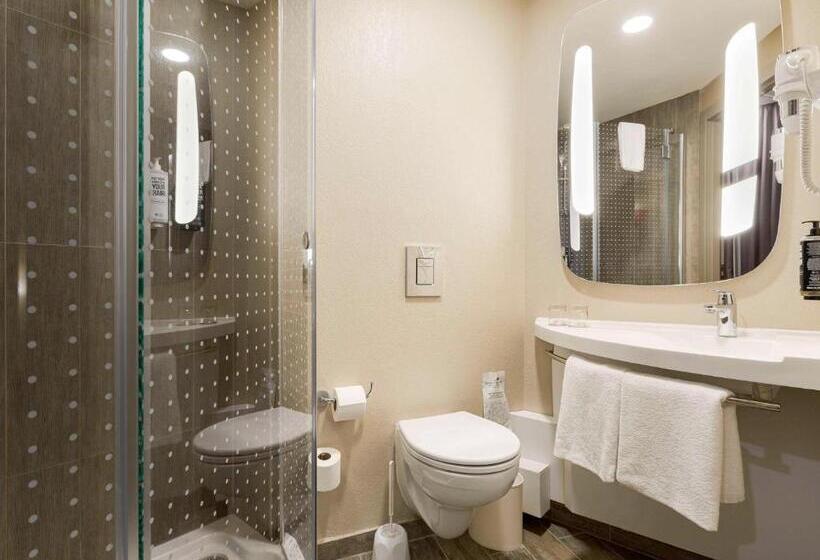 اتاق استاندارد, Ibis Kyiv Railway Station