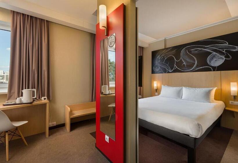 اتاق پرمیوم, Ibis Kyiv Railway Station