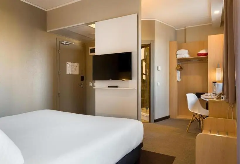 Premium-huone, Ibis Kyiv Railway Station