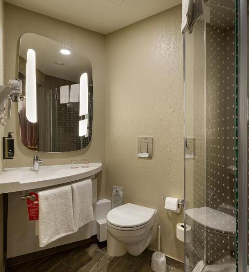 اتاق پرمیوم, Ibis Kyiv Railway Station