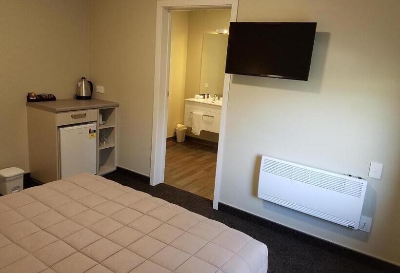 스탠다드 스튜디오 퀸 침대, Stumpers