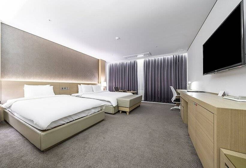 غرفة ديلوكس, Wonju City Hotel Hyeoksin
