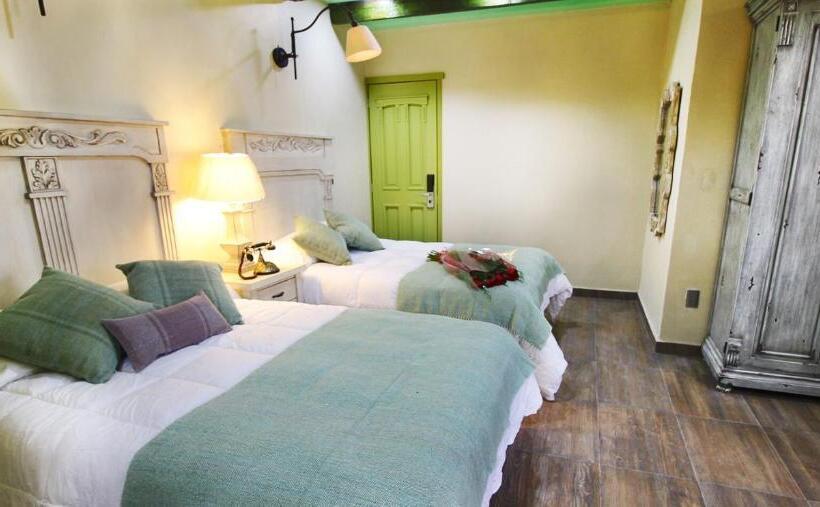 غرفة قياسية مزوَّدة بشُرفة, Alondra Hotel Boutique