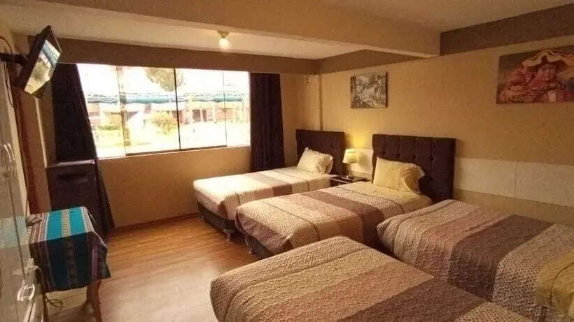 Camera Quadrupla Standard, Hermoza House