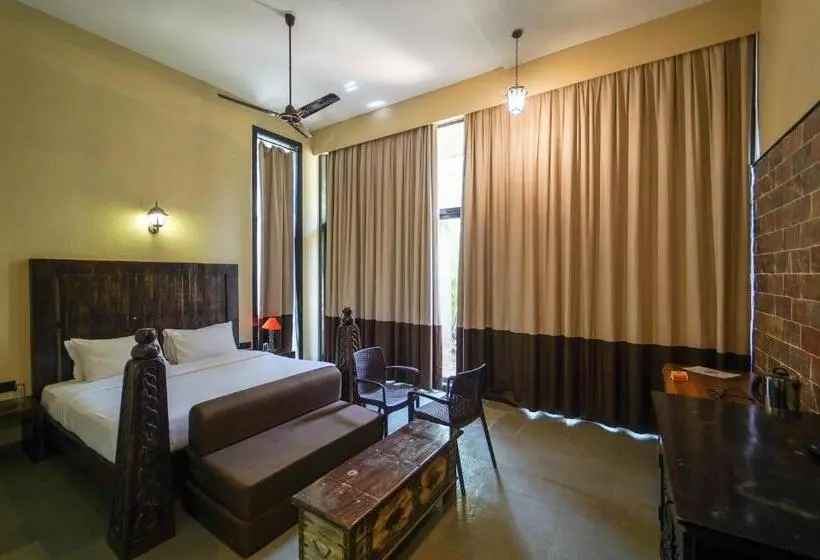 キングサイズベッドのスタンダードルーム, Triose Boutique Hotel Lonavala