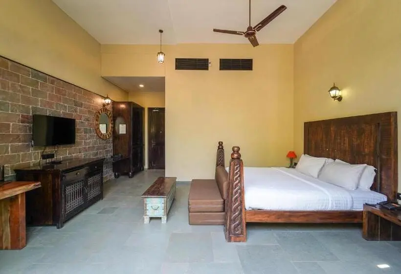 キングサイズベッドのスタンダードルーム, Triose Boutique Hotel Lonavala
