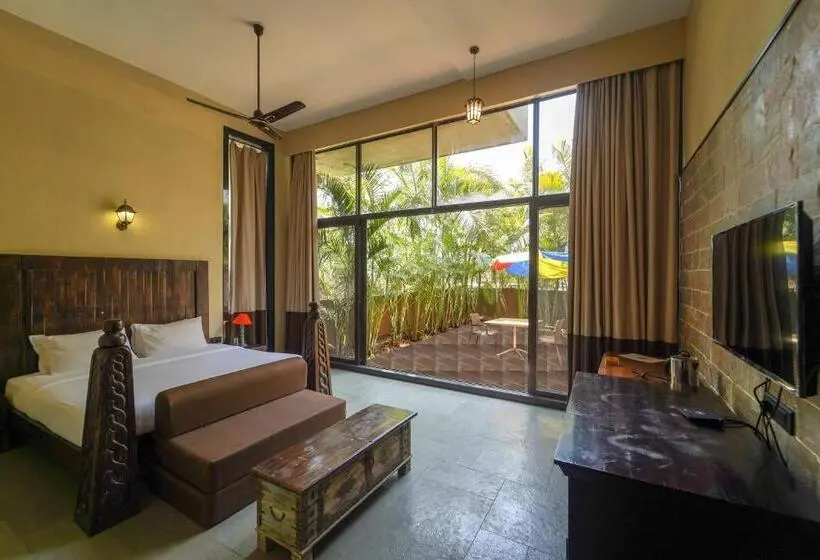 キングサイズベッドのスタンダードルーム, Triose Boutique Hotel Lonavala