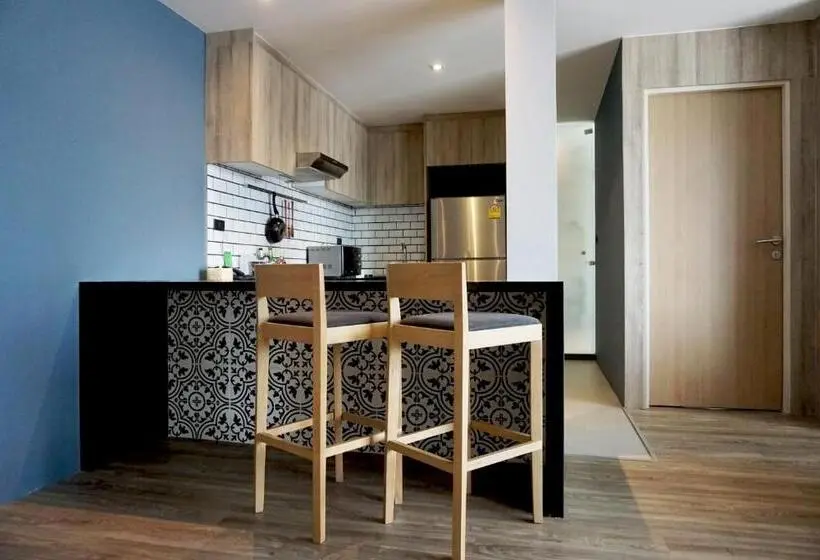 2 Bedrooms Family Apartment 2 Bedrooms Lake View, The Lake Chalong Hotel Sha Plus