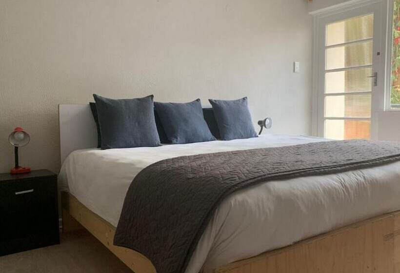 חדר סטודיו סטנדרד, Motown By Mojo