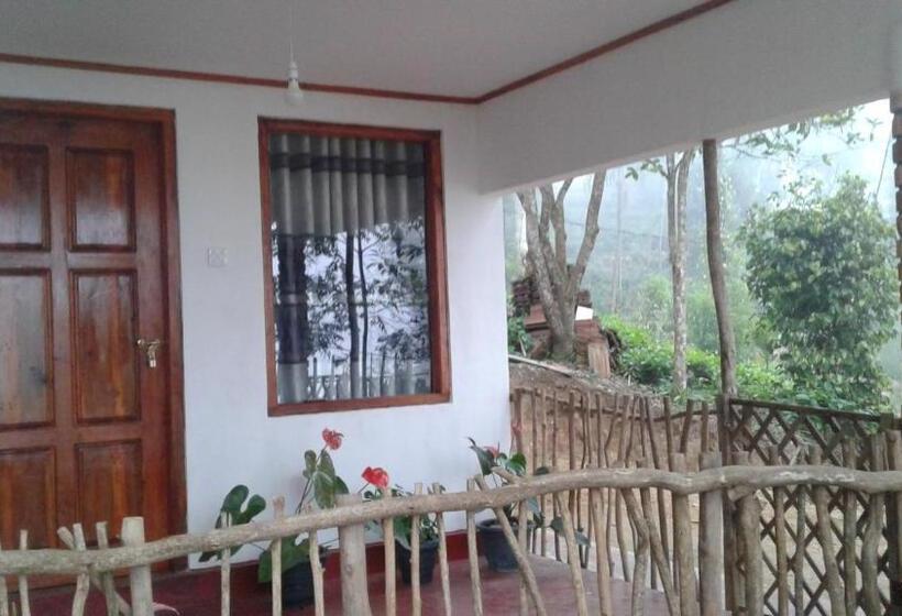 이코노미 룸, Malithis Lodge