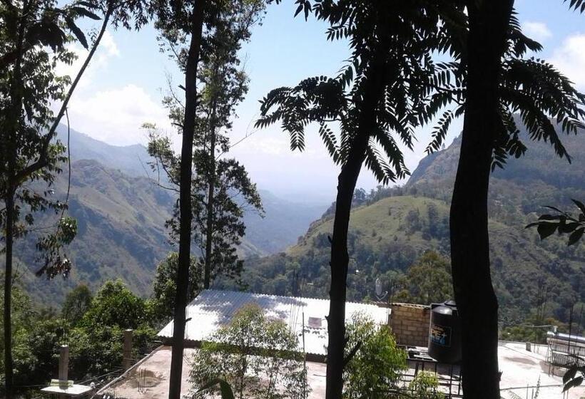اتاق اکونومی, Malithis Lodge