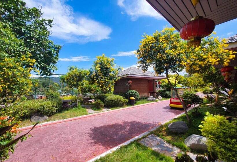 Standard bungalow river view, Dreampark Resort