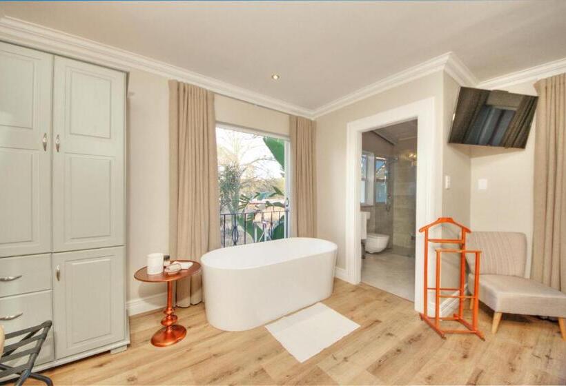 Suite, Amberhall Guesthouse