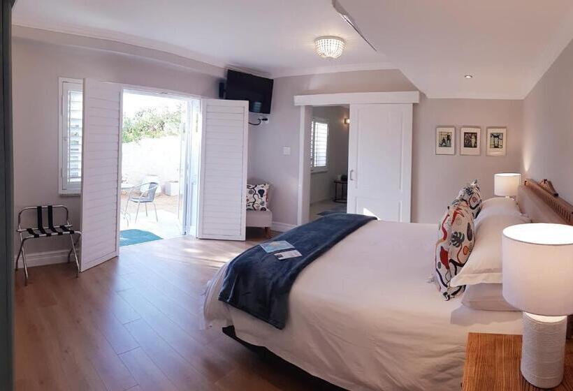 Suit Deluxe, Amberhall Guesthouse